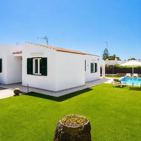 Calitja Dos Cala'N Bosch (Menorca)